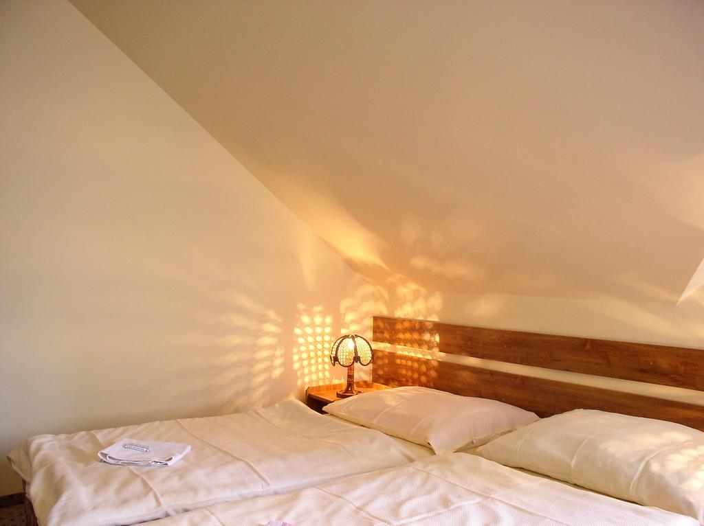Hotel Filippi Zdirec nad Doubravkou Ngoại thất bức ảnh